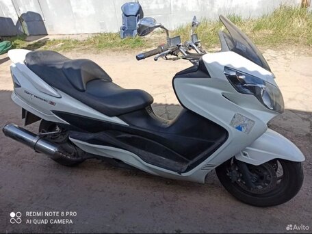 2008 Suzuki Burgman (SkyWave) 400, белый, 270000 рублей, вид 2