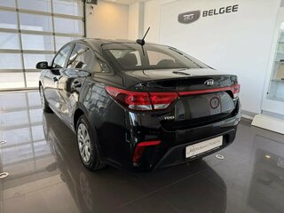 2017 Kia Rio IV, чёрный, 1104000 рублей, вид 2