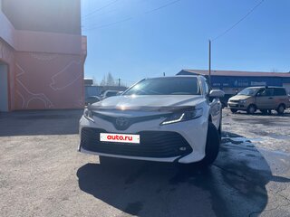 2020 Toyota Camry VIII (XV70), белый, 3150000 рублей, вид 1