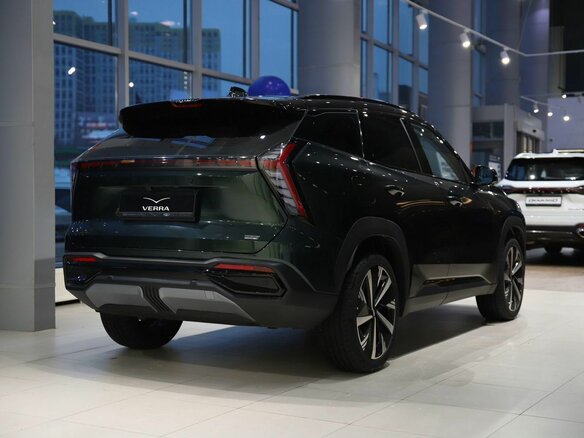 2026 Geely Atlas II, зелёный, 3449990 рублей - вид 3