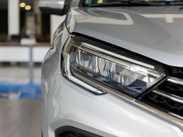2026 Lada (ВАЗ) Vesta I Рестайлинг (NG), серебристый - вид 21