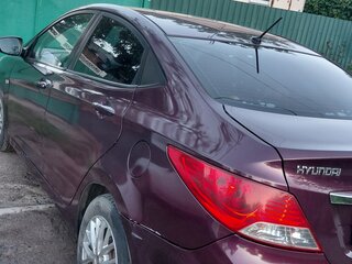 2011 Hyundai Solaris I, фиолетовый, 550000 рублей, вид 4