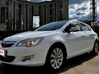 2011 Opel Astra J, белый, 650000 рублей, вид 1