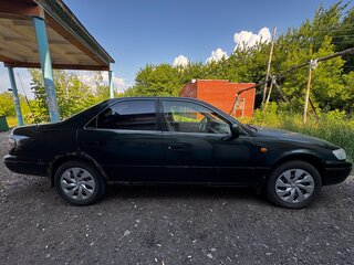 1999 Toyota Camry IV (XV20), зелёный, 220000 рублей, вид 3