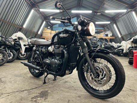 2020 Triumph Bonneville T120, чёрный, 1270000 рублей, вид 1