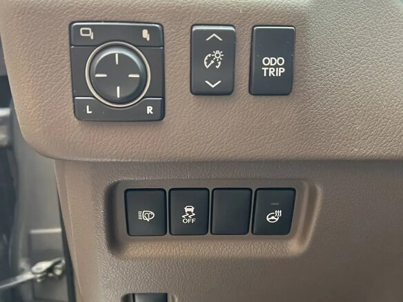 2010 Lexus GX 460 II, серый, 2530000 рублей - вид 12