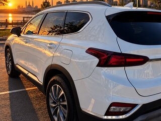 2019 Hyundai Santa Fe IV, белый, 2950000 рублей, вид 3