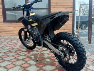 Avantis Enduro 300 Pro/Carb
