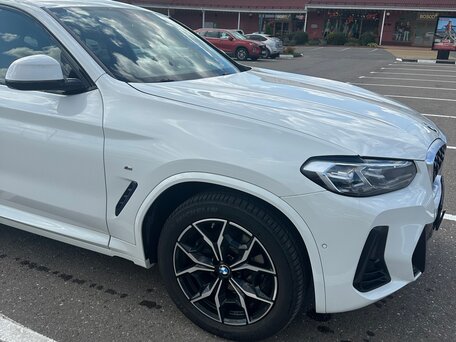 2021 BMW X4 20i II (G02) Рестайлинг, белый, 5190000 рублей, вид 4