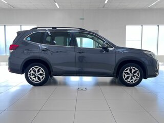 2020 Subaru Forester V, серый, 2850000 рублей, вид 4