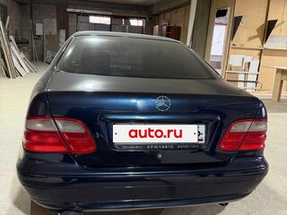 1999 Mercedes-Benz CLK-Класс 200 I (W208) Рестайлинг, синий, 430000 рублей, вид 4