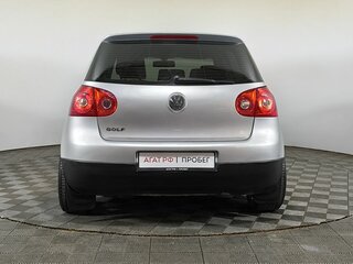 2004 Volkswagen Golf V, белый, 415000 рублей, вид 5