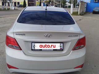 2015 Hyundai Solaris I Рестайлинг, бежевый, 760000 рублей, вид 3