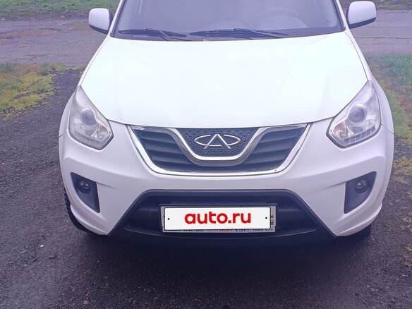 2013 Chery Tiggo (T11) I Рестайлинг (FL), белый, 780000 рублей