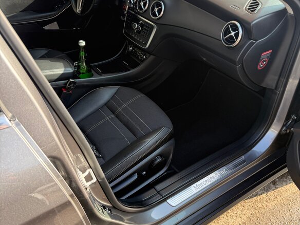 2015 Mercedes-Benz GLA 250 I (X156), серый, 2150000 рублей - вид 13