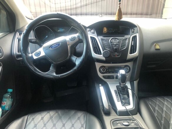 2013 Ford Focus III, коричневый, 700000 рублей - вид 6