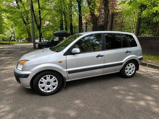 2008 Ford Fusion I Рестайлинг, серебристый, 450000 рублей, вид 4