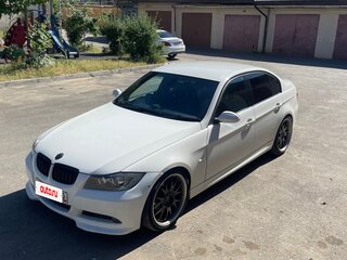 2005 BMW 3 серии 323i V (E90/E91/E92/E93), белый, 550000 рублей, вид 1