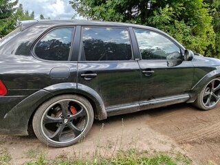 2005 Porsche Cayenne Turbo I (955), чёрный, 650000 рублей, вид 3