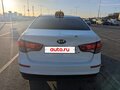 2016 Kia Rio III Рестайлинг, белый, 500000 рублей - вид 3
