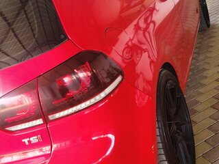 2010 Volkswagen Golf VI, красный, 655000 рублей, вид 2