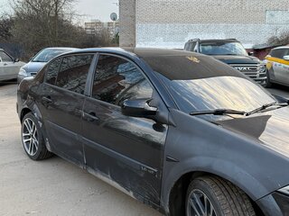 2006 Renault Megane II Рестайлинг, чёрный, 500000 рублей, вид 4