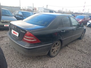 2004 Mercedes-Benz C-Класс 240 II (W203), чёрный, 365000 рублей, вид 5