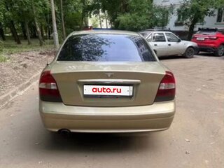 2001 Daewoo Nubira II, золотистый, 300000 рублей, вид 3