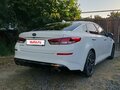 2019 Kia Optima IV Рестайлинг, белый, 1950000 рублей - вид 6