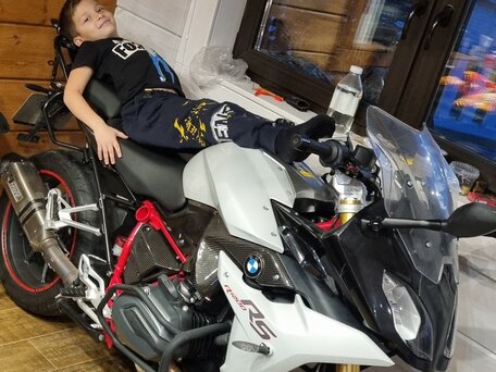 2016 BMW R 1200 RS, серебристый, 1000000 рублей, вид 2