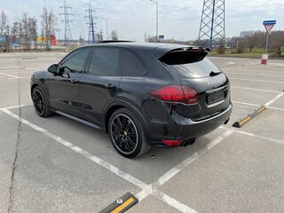 2012 Porsche Cayenne Turbo II (958), чёрный, 6299000 рублей, вид 3