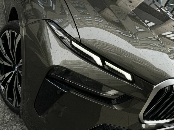 2023 BMW X7 40i I (G07) Рестайлинг, зелёный, 11790000 рублей - вид 11