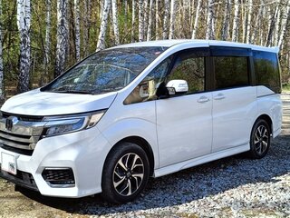 2018 Honda Stepwgn Spada V Рестайлинг, белый, 2495000 рублей, вид 1