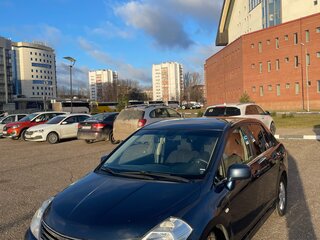 2010 Nissan Tiida I Рестайлинг, синий, 840000 рублей, вид 2