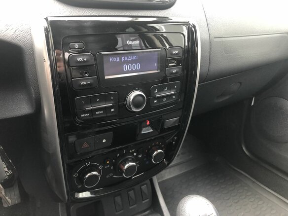 2021 Nissan Terrano III (D10), белый - вид 13