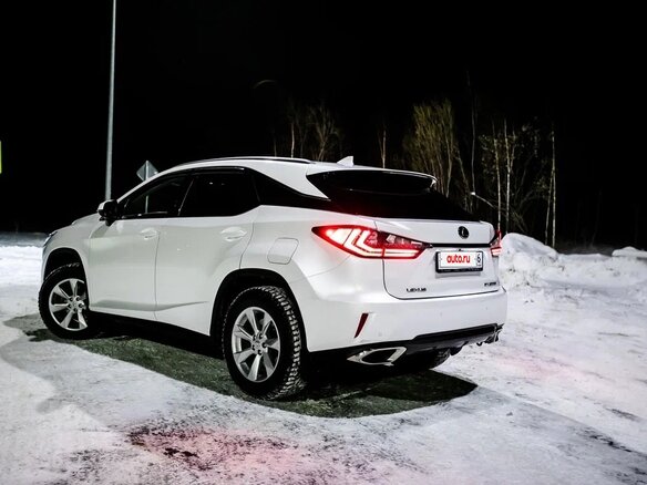 2016 Lexus RX 200t IV, белый, 4100000 рублей - вид 8
