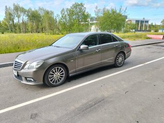 2010 Mercedes-Benz E-Класс 200 5G-Tronic IV (W212, S212, C207), серый, 1530000 рублей, вид 2