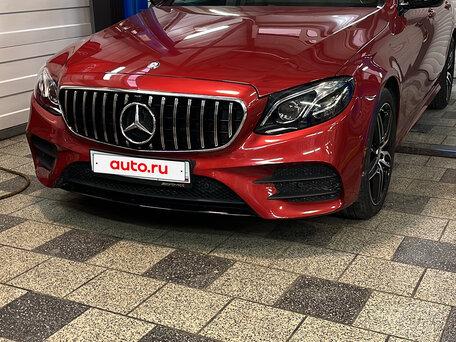 2016 Mercedes-Benz E-Класс 200 V (W213, S213, C238), красный, 4700000 рублей, вид 2
