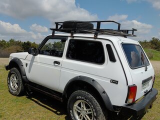 2011 Lada (ВАЗ) 2121 (4x4) I Рестайлинг, белый, 700000 рублей, вид 3