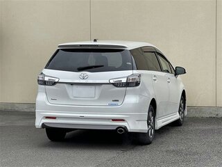 2017 Toyota Wish II Рестайлинг, белый, 1217000 рублей, вид 3