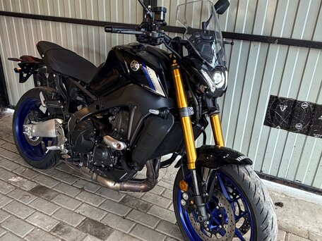 2021 Yamaha MT-09 (FZ-09), чёрный, 1100000 рублей, вид 3
