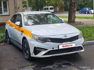 2019 Kia Optima IV Рестайлинг, белый, 870000 рублей, вид 1