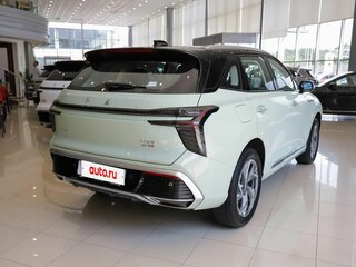 2025 Hongqi HS3, зелёный, 3300000 рублей, вид 4