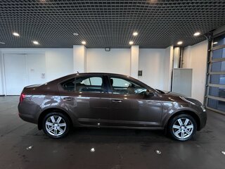 2016 Skoda Octavia III (A7), коричневый, 1460000 рублей, вид 2