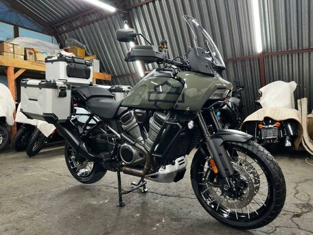 2021 Harley-Davidson Pan America, зелёный, 1470000 рублей, вид 1