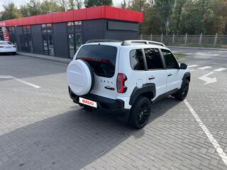 2023 Lada (ВАЗ) Niva Travel I, белый, 1300000 рублей, вид 4