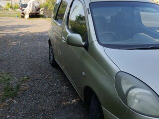 2000 Toyota FunCargo, золотистый, 210000 рублей, вид 5