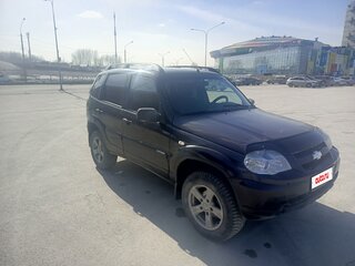 2014 Chevrolet Niva I Рестайлинг, коричневый, 550000 рублей, вид 2