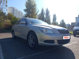 2012 Skoda Octavia II (A5) Рестайлинг, серебристый, 700000 рублей, вид 3