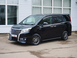 2014 Toyota Esquire I, чёрный, 1850000 рублей, вид 1